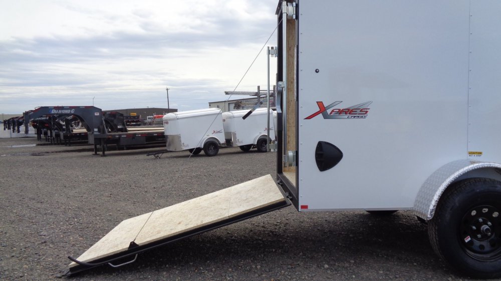 Mirage 5x10 2,990 Enclosed