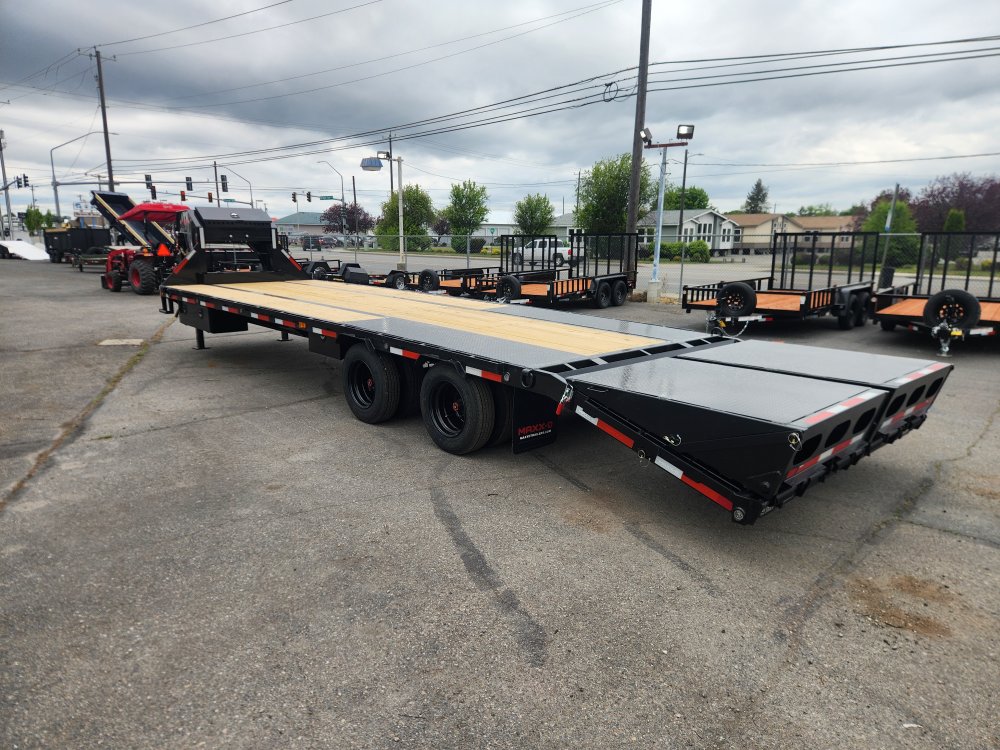 MAXX-D 8.5x30 30,000 Gooseneck