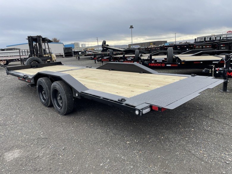 MAXX-D 8.5x24 17,500 Tilt