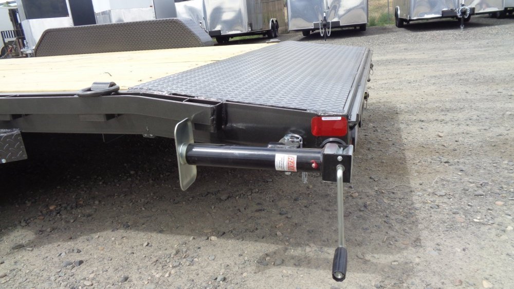 Maxx-D 7x18 9,990 Deck In-Between