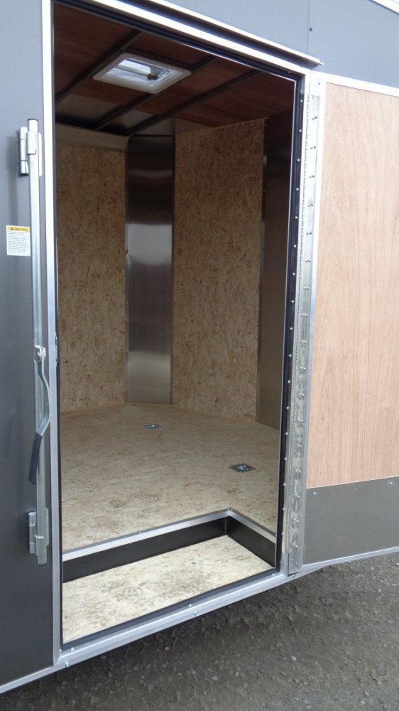 Mirage 8.5x16 9,900 Enclosed