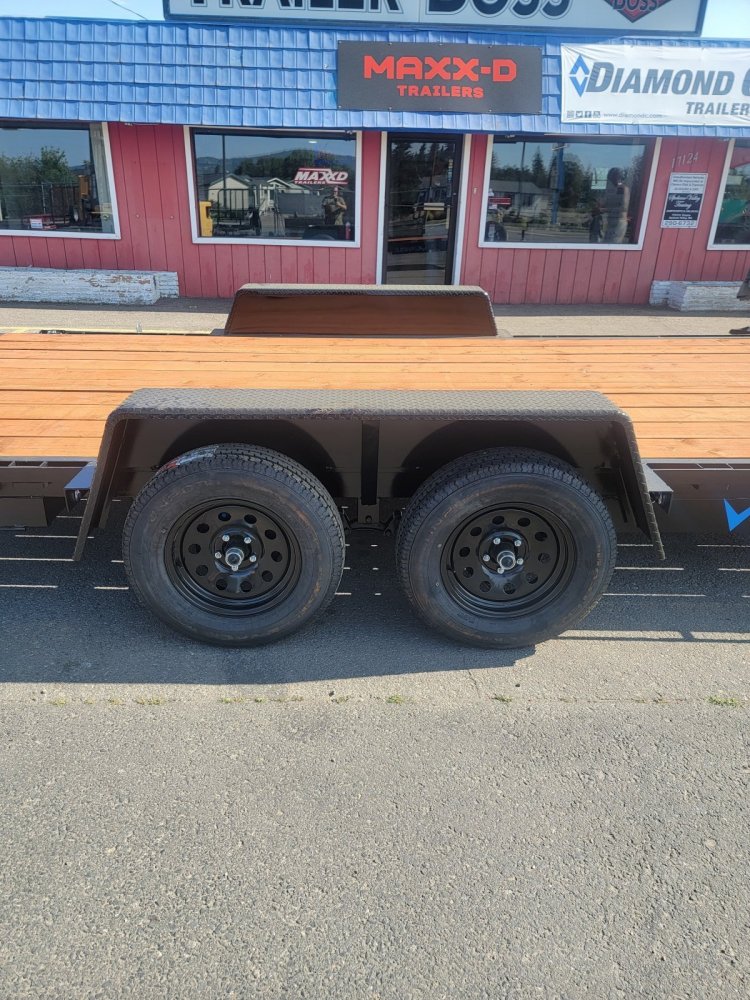 Versatile 7x14 7,000 Car Hauler