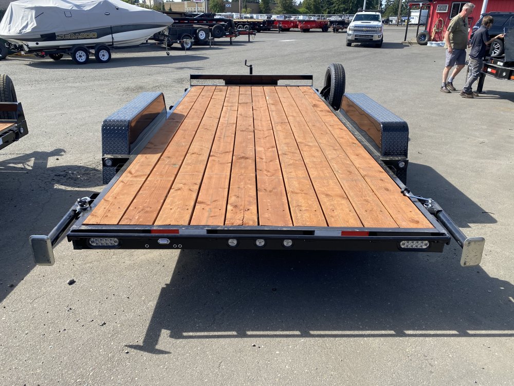 Versatile 7x16 7,000 Car Hauler