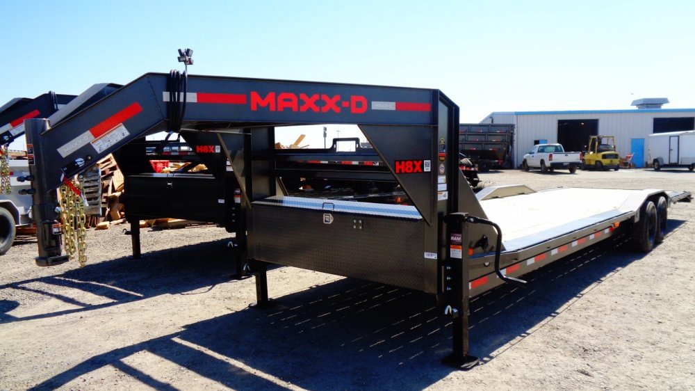 MAXX-D 8.5x32 17,500 Gooseneck