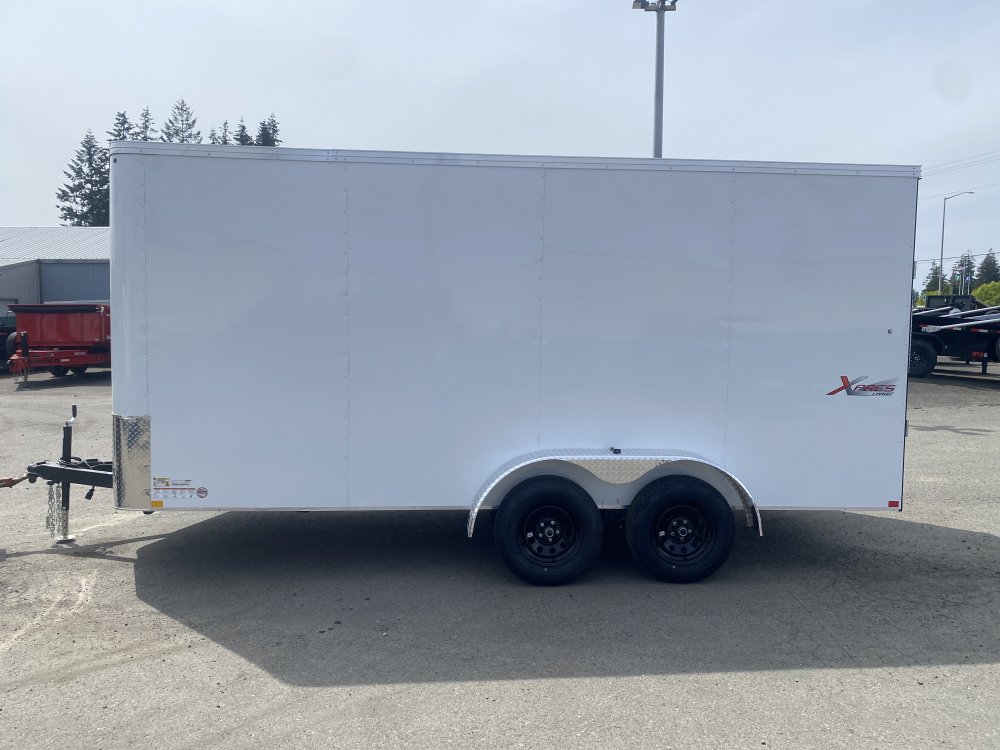 Mirage 7x16 7,000 Enclosed