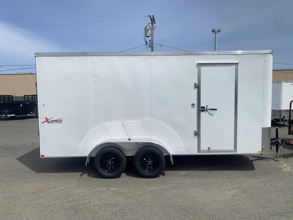 Mirage 7x16 7,000 Enclosed