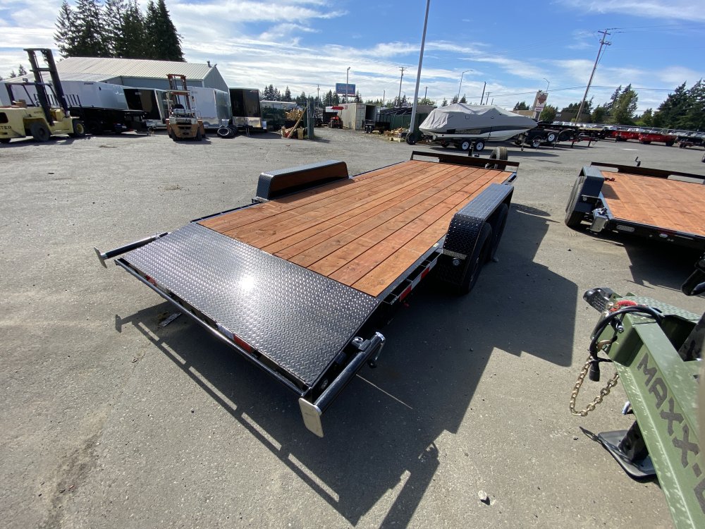 Versatile 7x18 7,000 Flatbed