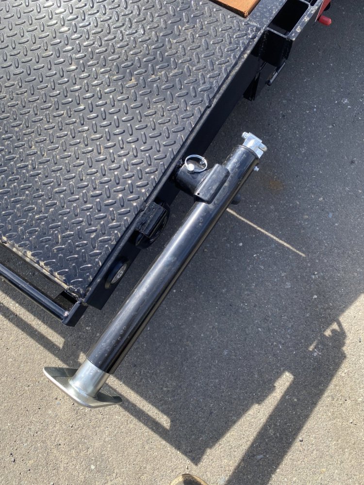 Versatile 7x18 7,000 Flatbed