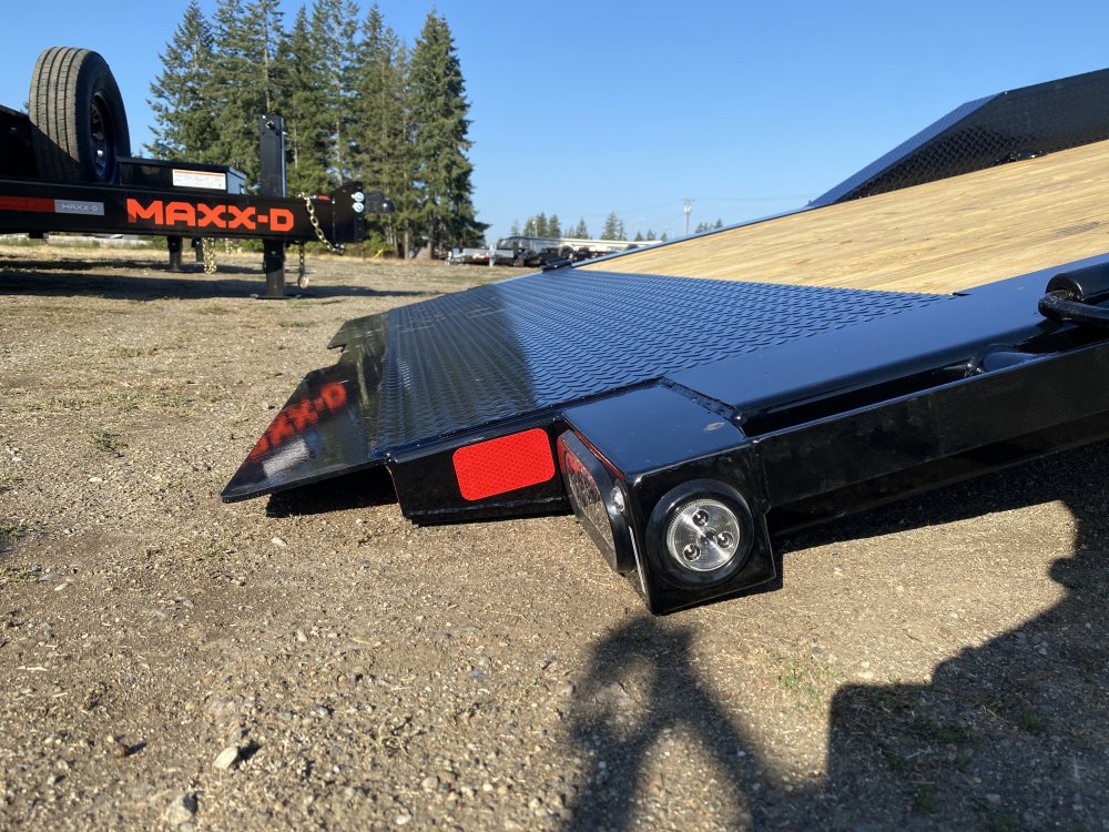 MAXX-D 8.5x20 14,000 Tilt