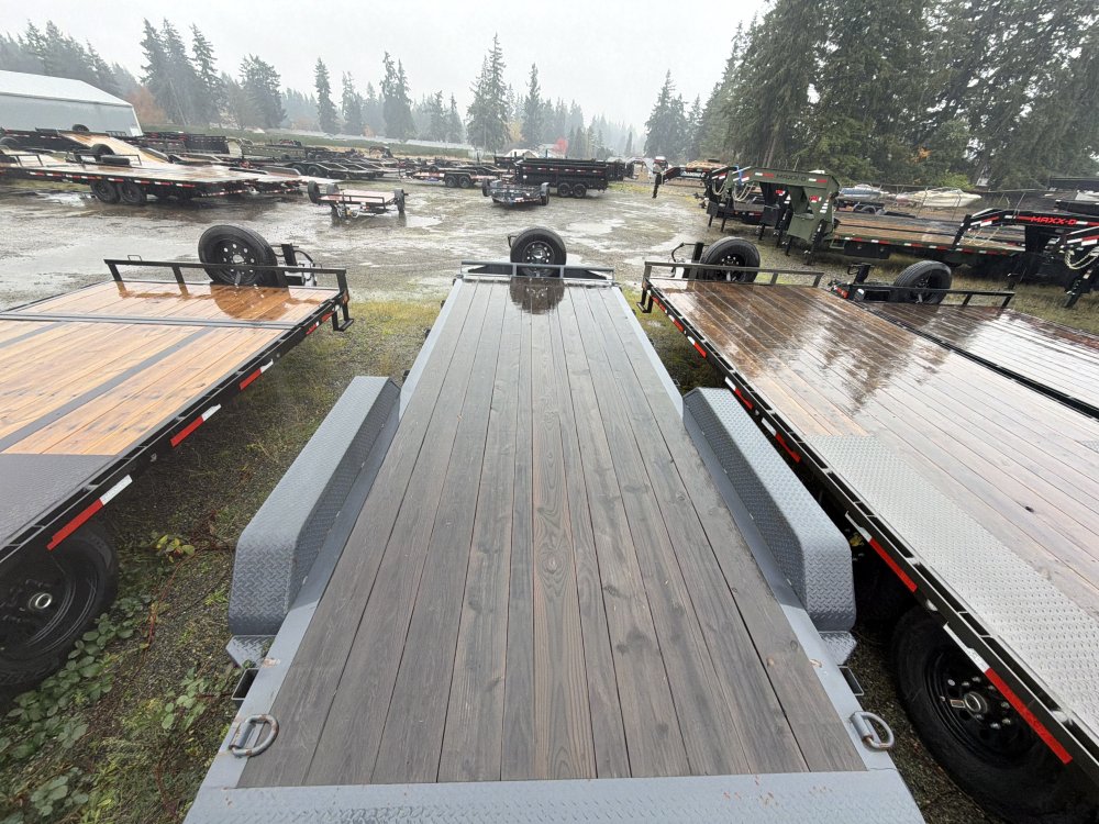 Delco 7x22 14,000 Deck In-Between