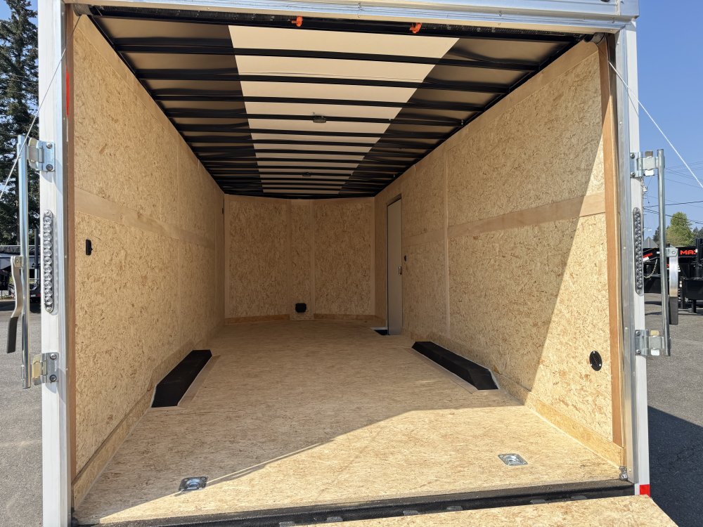 Haulmark 8.5x20 10,000 Enclosed