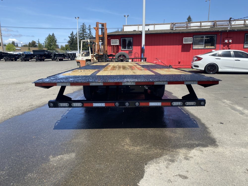 MAXX-D 8.5x24 17,600 Tilt
