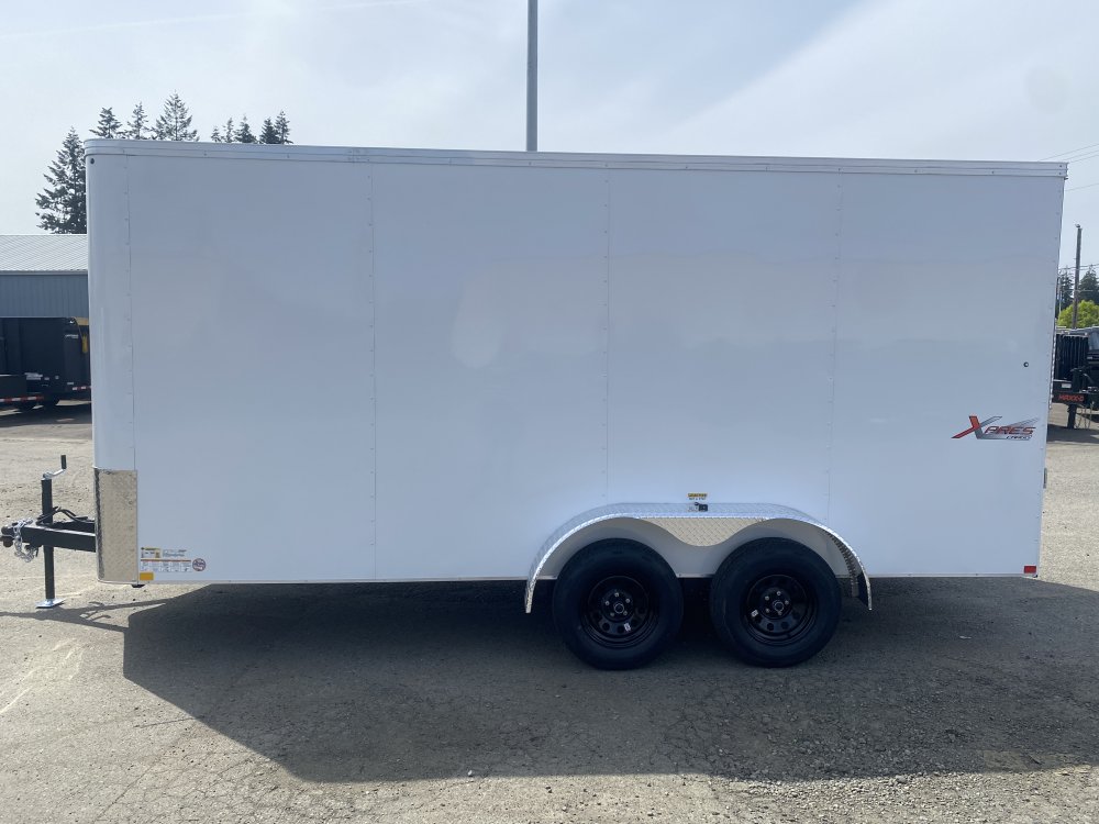 Mirage 7x16 7,000 Enclosed