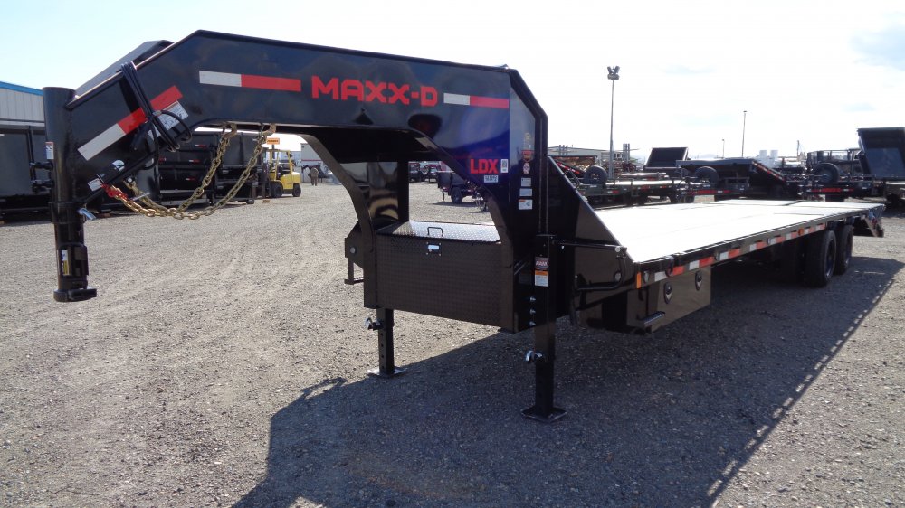 MAXX-D 8.5x32 30,000 Gooseneck