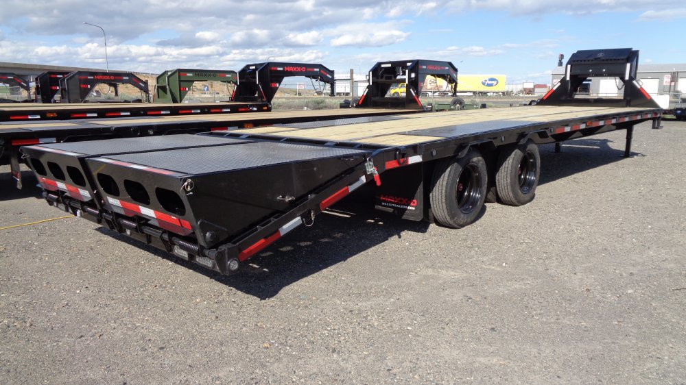 MAXX-D 8.5x32 30,000 Gooseneck