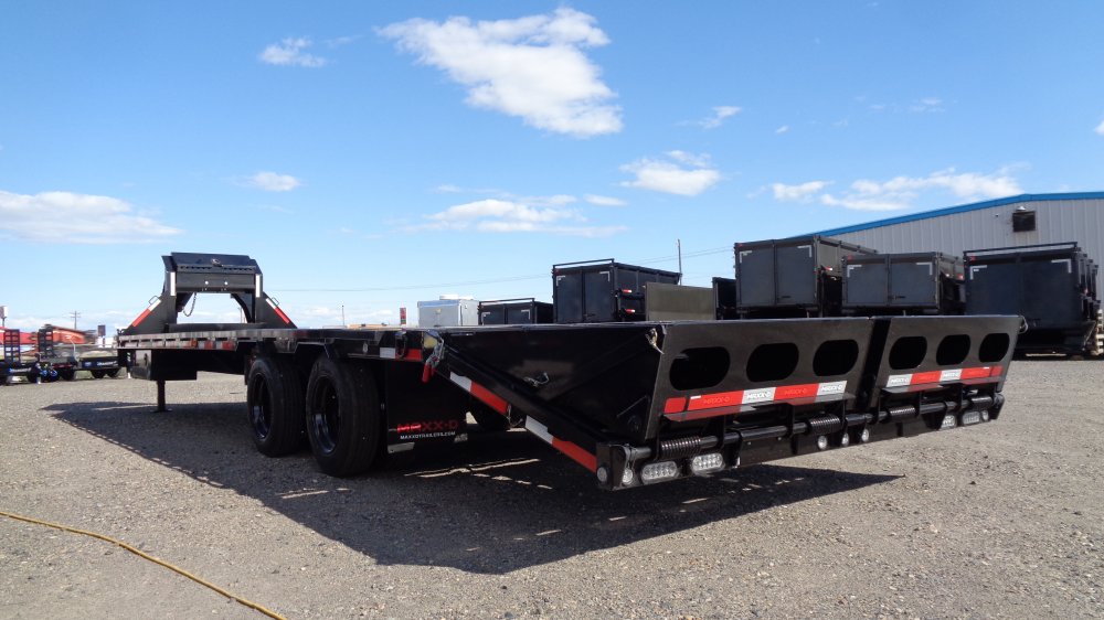 MAXX-D 8.5x32 30,000 Gooseneck