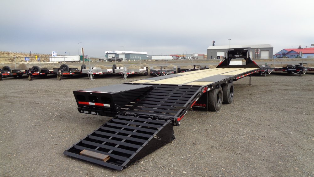 MAXX-D 8.5x32 30,000 Gooseneck