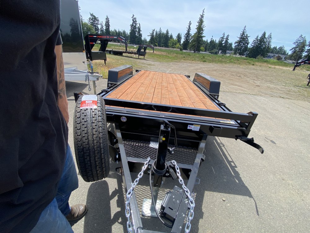 Versatile 7x16 7,000 Tilt