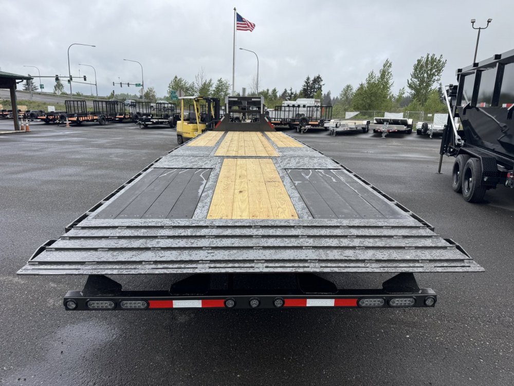 MAXX-D 8.5x34 25,990 Gooseneck