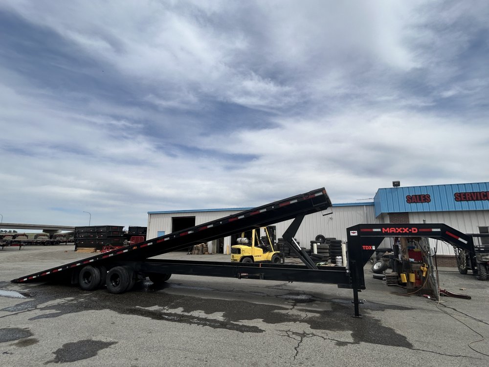 MAXX-D 8.5x40 25,000 Gooseneck