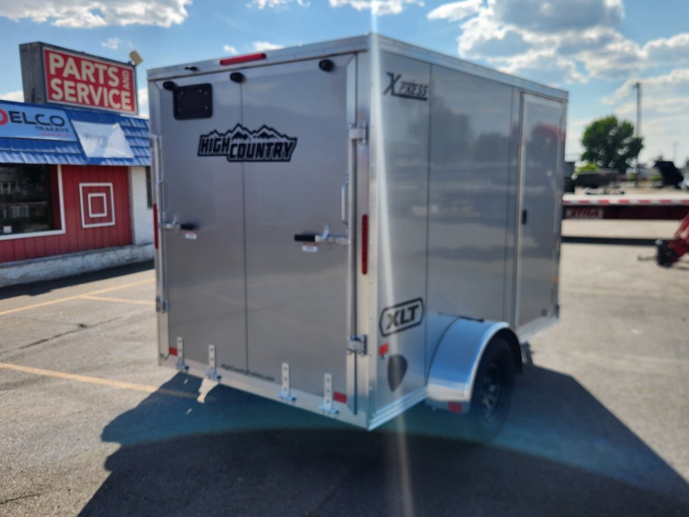 ALCOM 6x10 2,990 Enclosed