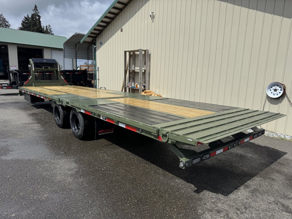 MAXX-D 8.5x32 25,990 Gooseneck