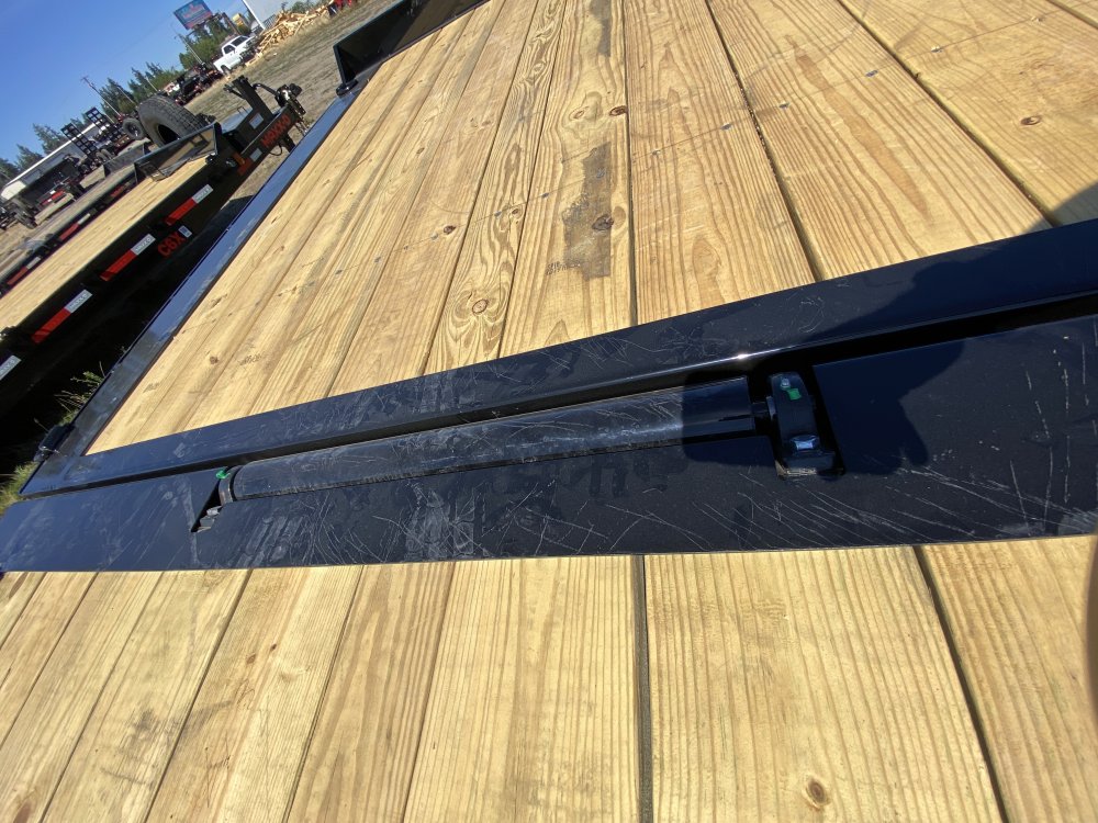 MAXX-D 8.5x24 17,500 Tilt