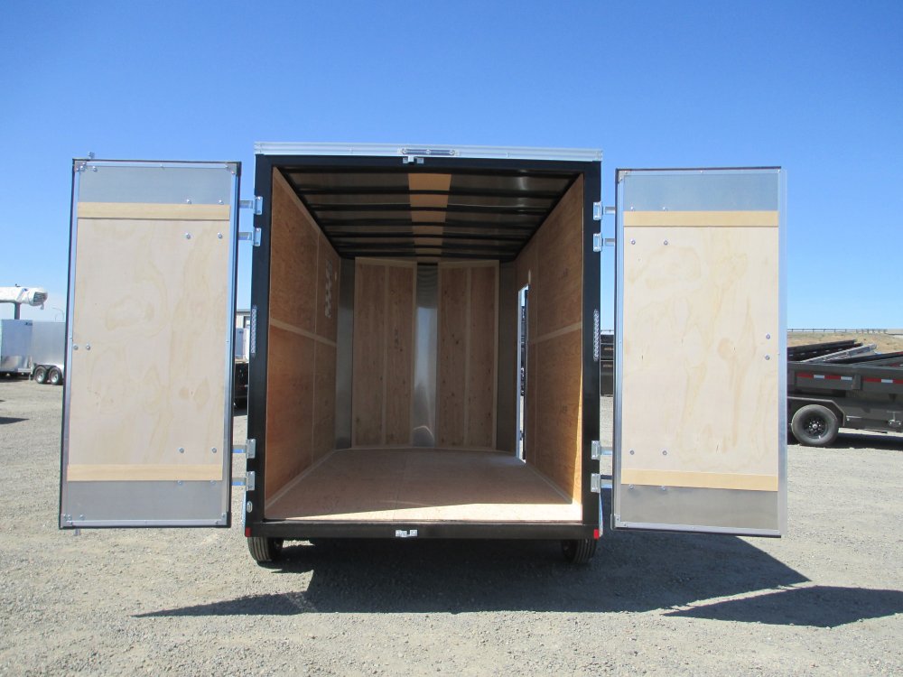 TNT 7x16 Enclosed