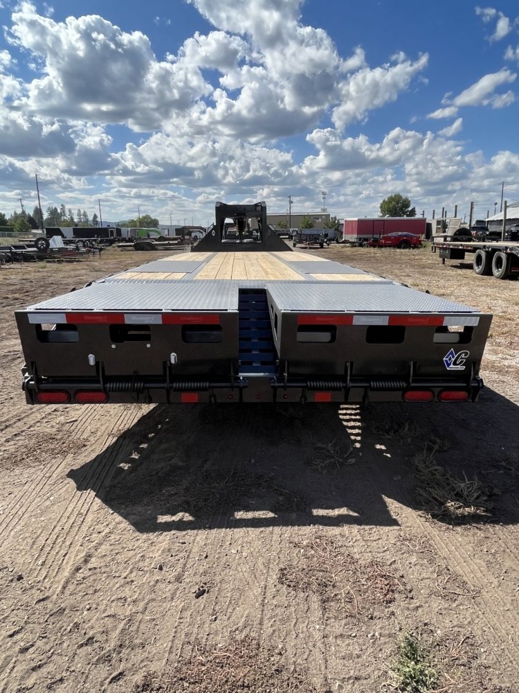 Diamond C 8.5x30 25,000 Flatbed