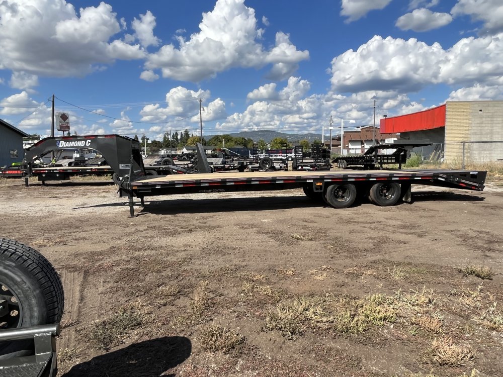 Diamond C 8.5x30 25,000 Flatbed