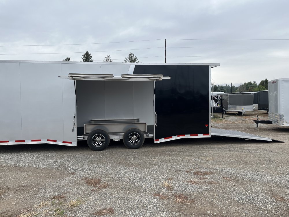 Xpress 8.5x24 9,990 Enclosed