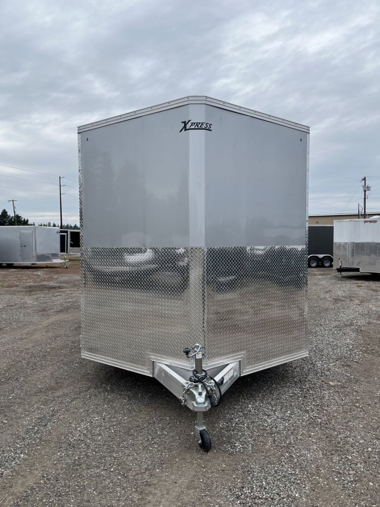 Xpress 8.5x24 9,990 Enclosed