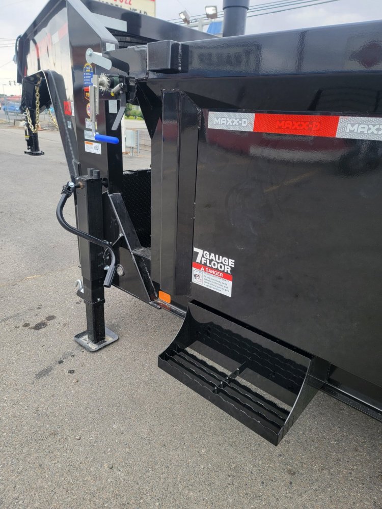 MAXX-D 8x20 21,000 Dump