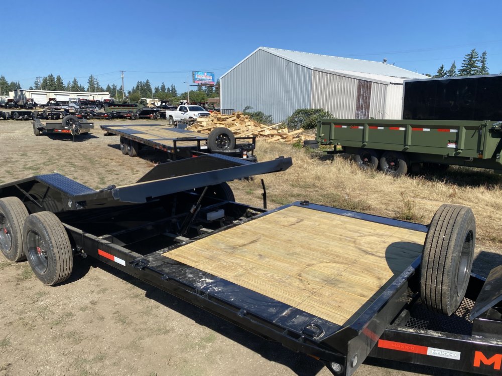MAXX-D 8.5x22 17,500 Flatbed