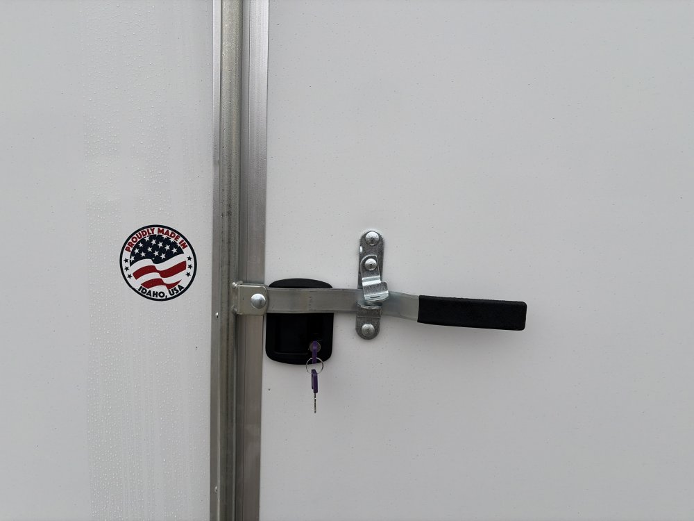 Mirage 6x12 7,000 Enclosed