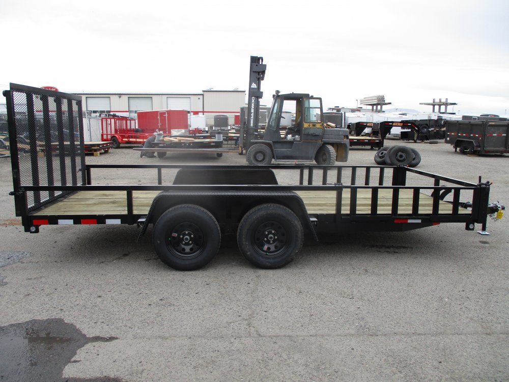 Versatile 7x18 7,000 Flatbed