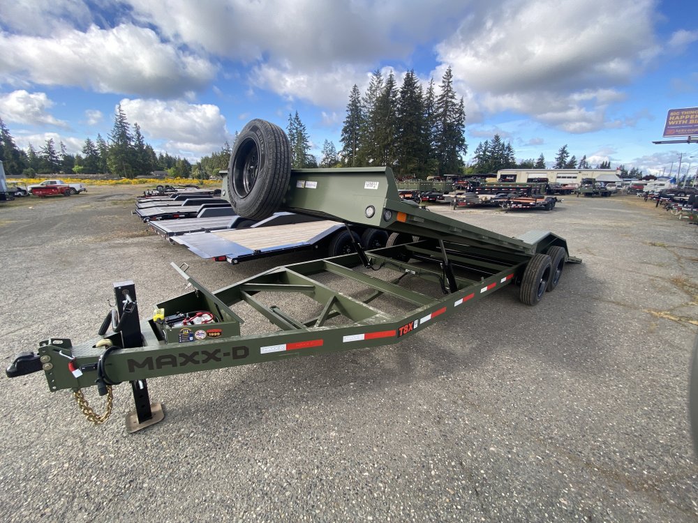 MAXX-D 8.5x24 17,500 Tilt