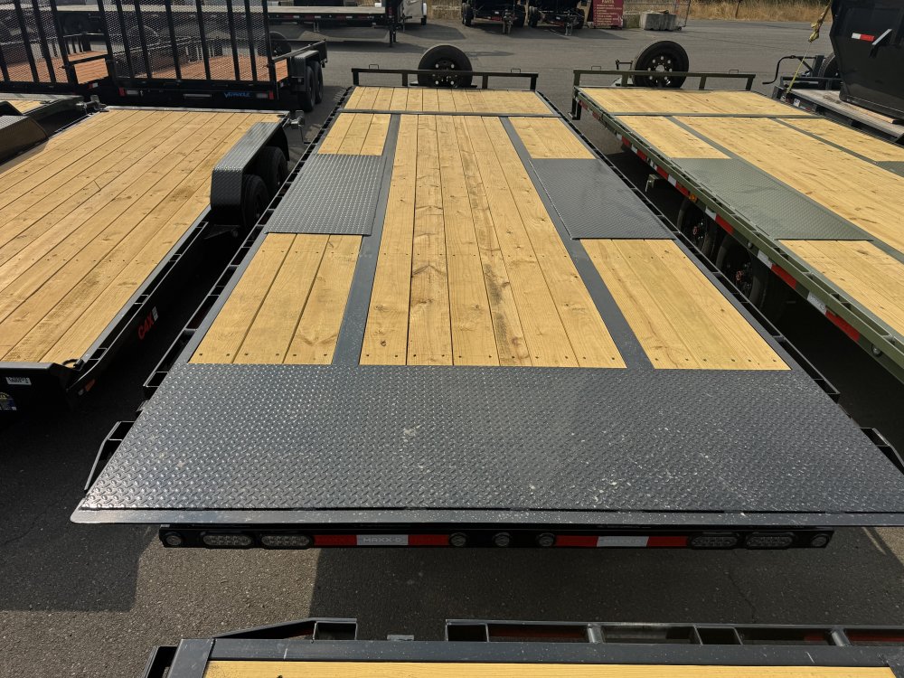MAXX-D 8.5x26 17,500 Deckover