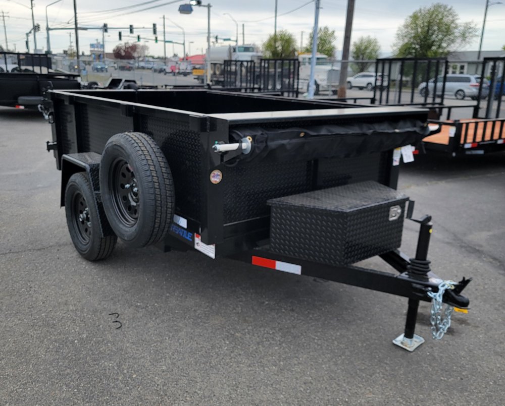 Versatile 5x8 2,990 Dump