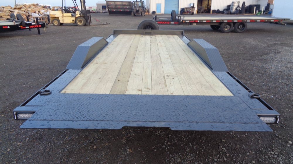 MAXX-D 8.5x22 14,000 Tilt
