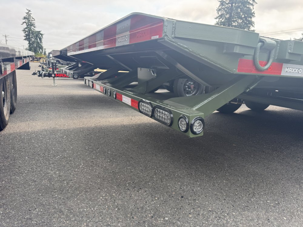 MAXX-D 8.5x26 17,500 Deckover