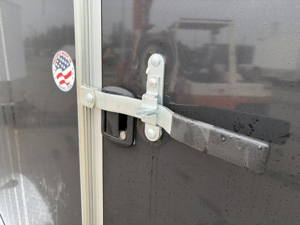 Mirage 6x12 2,990 Enclosed