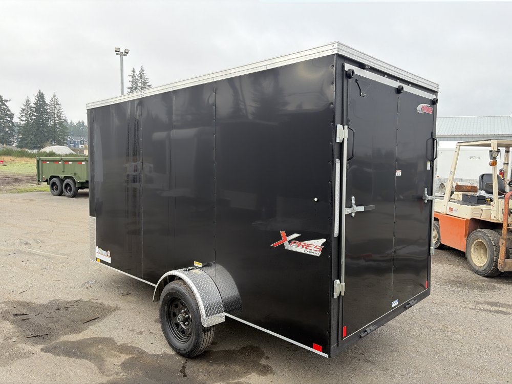 Mirage 6x12 2,990 Enclosed