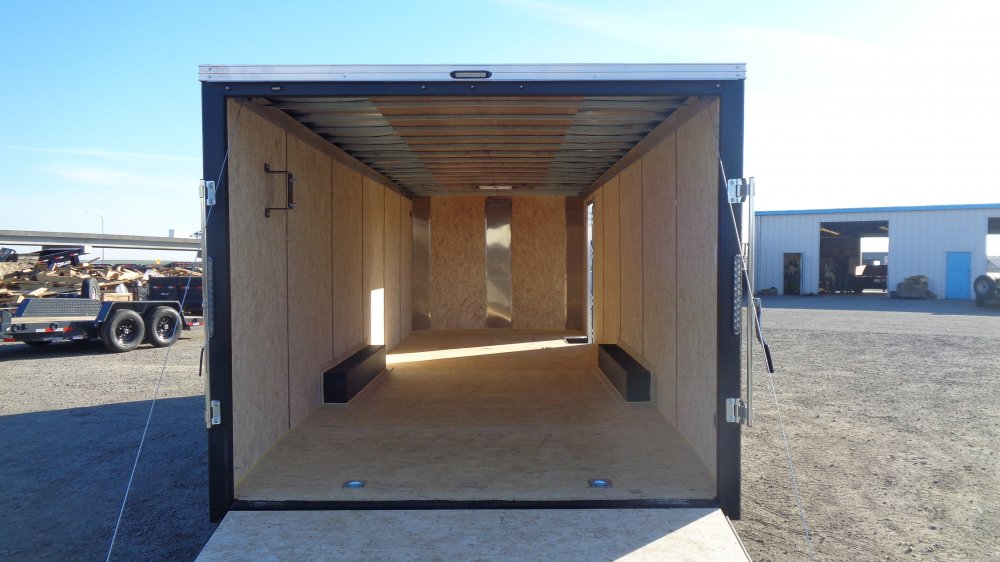 TNT 8.5x24 9,900 Enclosed