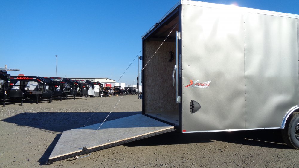 TNT 8.5x24 9,900 Enclosed