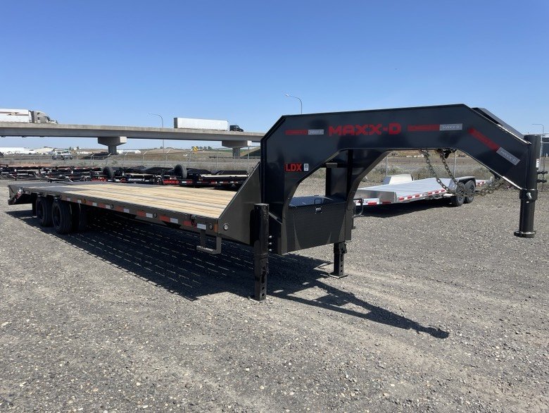 MAXX-D 8.5x32 30,000 Gooseneck