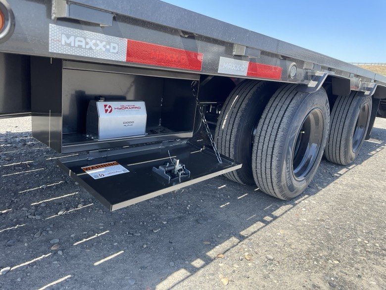 MAXX-D 8.5x32 30,000 Gooseneck