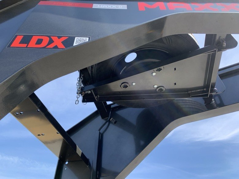 MAXX-D 8.5x32 30,000 Gooseneck