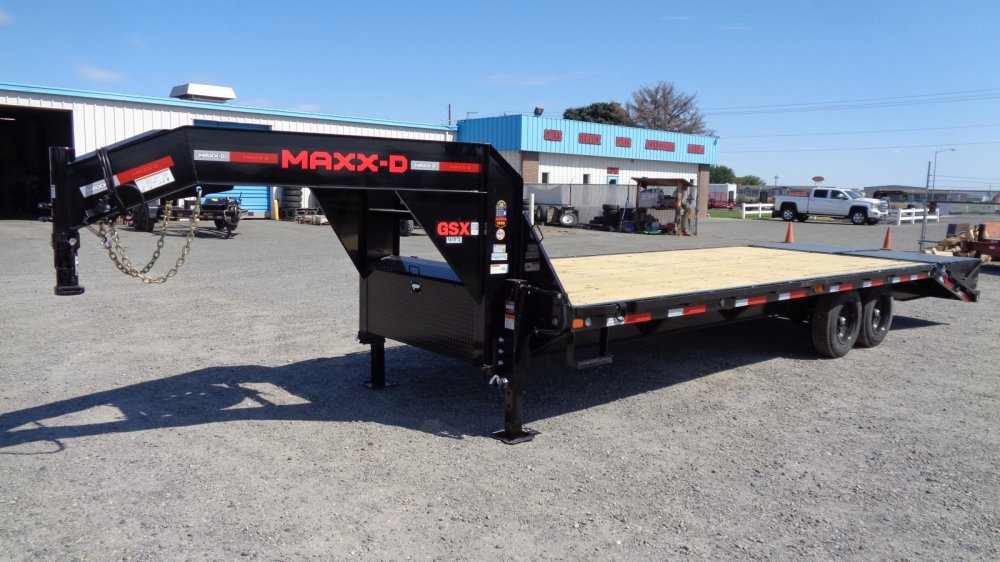 MAXX-D 8.5x25 18,000 Gooseneck