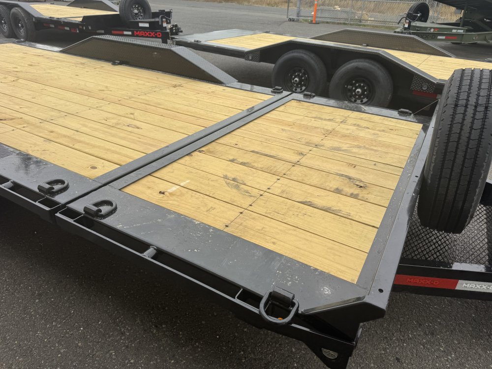 MAXX-D 8.5x20 14,000 Flatbed